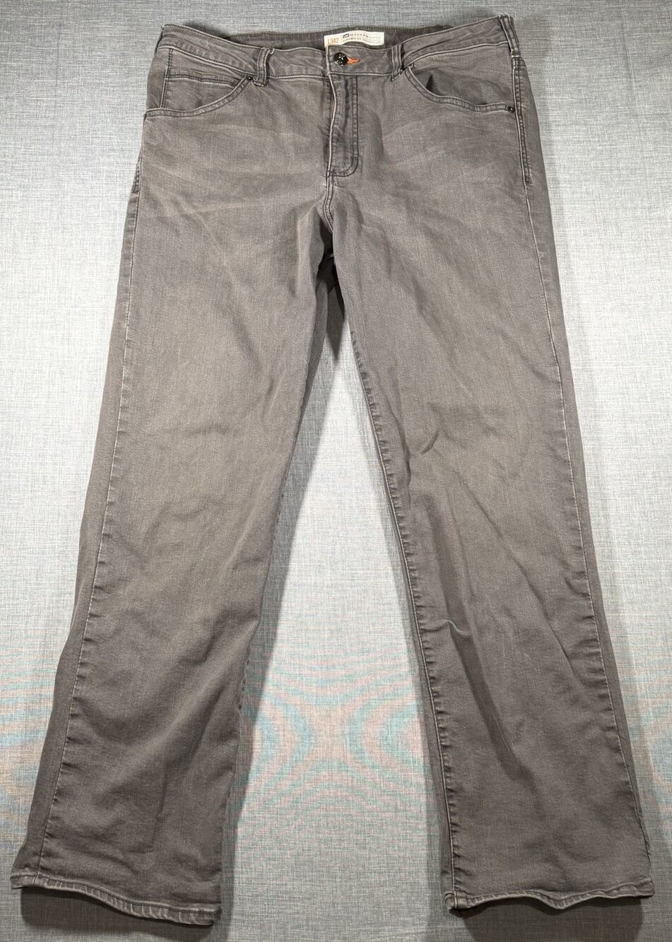 Lee Modern Series L342 Straight Fit Jeans Men's 38x32 Gray Stretch Denim